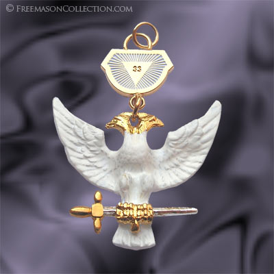 Bijou de Sautoir du 33° Degré du Rite Ecossais Ancien et Accepté - Décors du Rite Ecossais Ancien et Accepté -REAA-